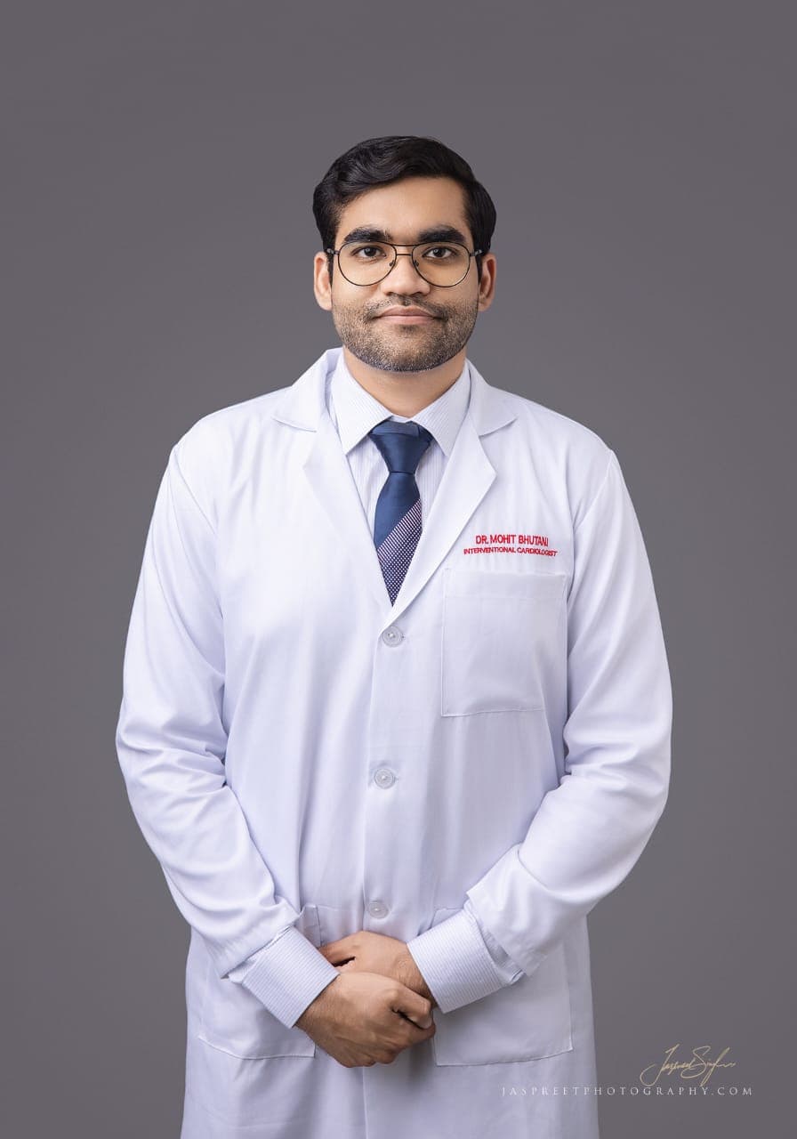 Dr. Mohit Bhutani - Senior Interventional Cardiologist